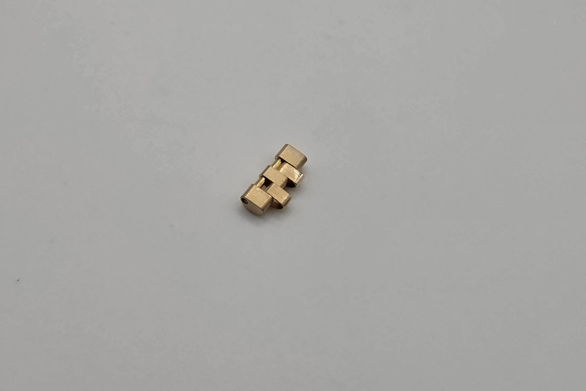 Jubilee 18K Gold Hollow Extra Link 11.25mm