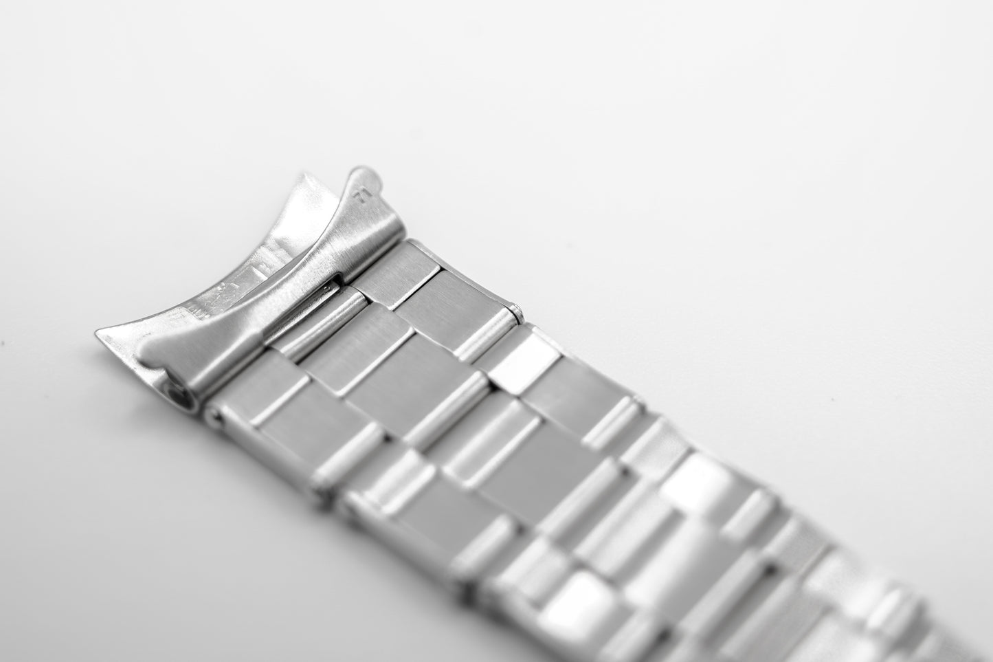 Rolex Oyster Rivet Bracelet 7205 with 71 End Links