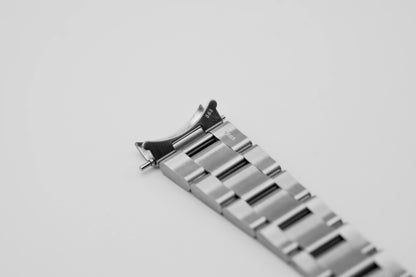 Oyster Bracelet 93150 with 585 End Links for Rolex